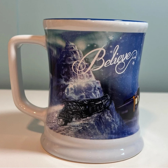 The Polar Express Set of Two Ceramic ‘Believe’ 3D Mugs. 14 oz. - Picture 9 of 11